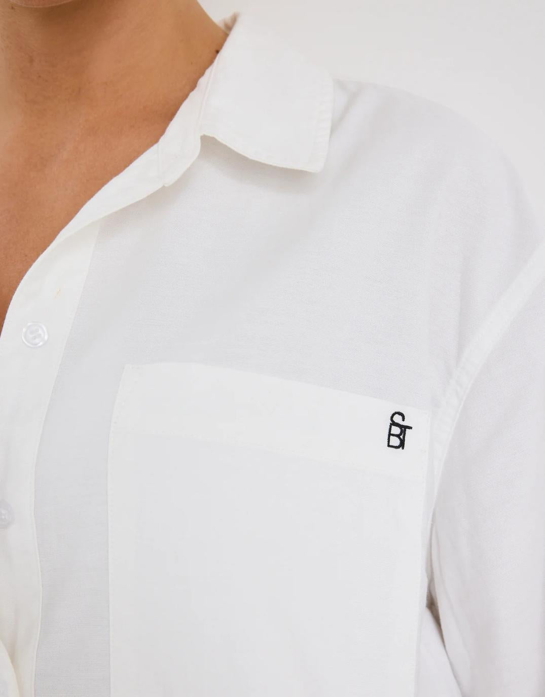 stories-be-told-signature-oxford-oversized-shirt-ivory-womens-clothing
