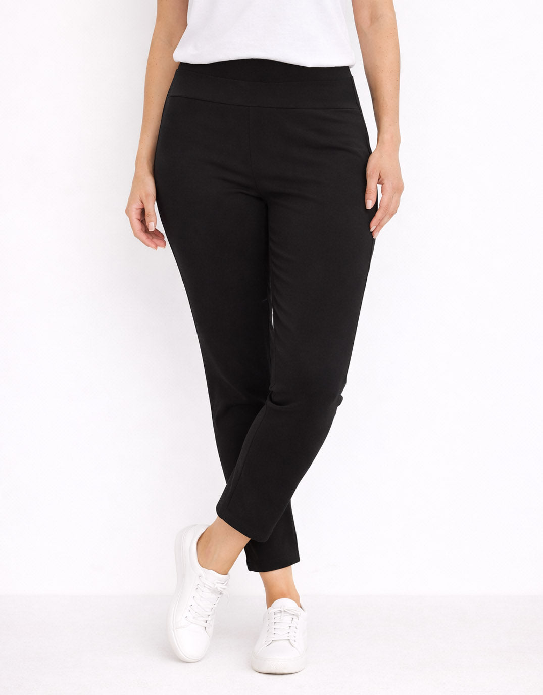 The 24/7 Bengaline Crop Pant - Black
