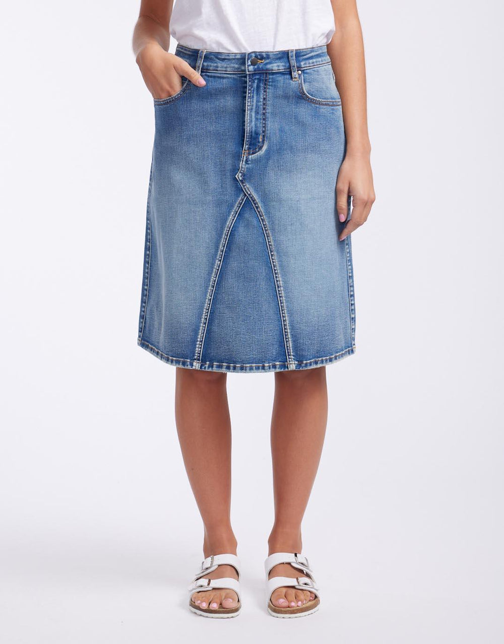 Denim Midi Skirt Long Dark Wash | Denim midi skirt, Denim skirt women, Denim  skirt outfit plus size