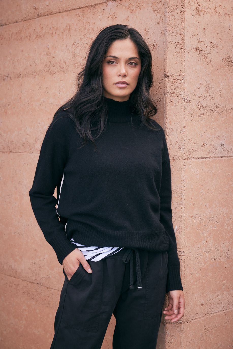 Black turtleneck knit jumper best sale