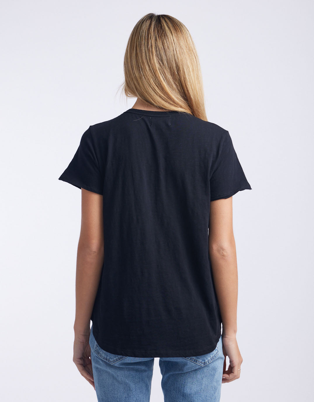 White & Co. - Original Round Neck T-Shirt - Black - White & Co Living Tees & Tanks