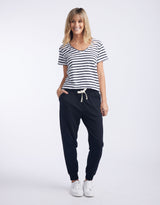 white-co-the-sunday-lounge-pant-black-womens-clothing