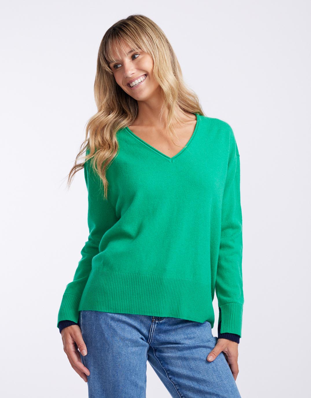 white-and-co-upstate-double-cuff-knit-jumper-emerald-navy-womens-clothing