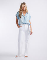 white-co-amber-short-sleeve-shirt-light-wash-womens-clothing