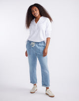 white-co-beach-comber-pant-mid-wash-womens-clothing