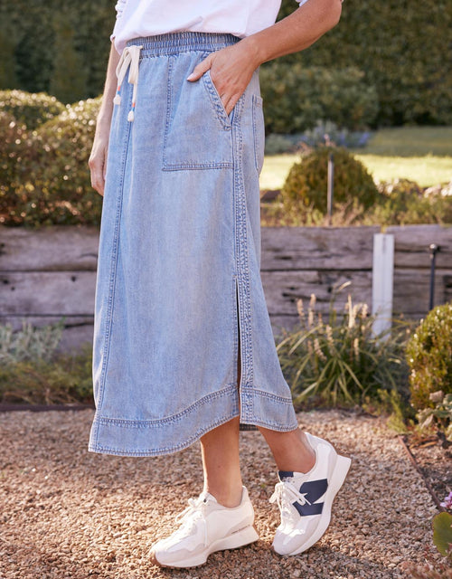 Coco Midi Skirt - Mid Wash