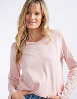 white-co-essential-scoop-hem-long-sleeve-t-shirt-dusty-rose-womens-clothing