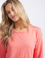 white-co-essential-scoop-hem-long-sleeve-t-shirt-melon-womens-clothing