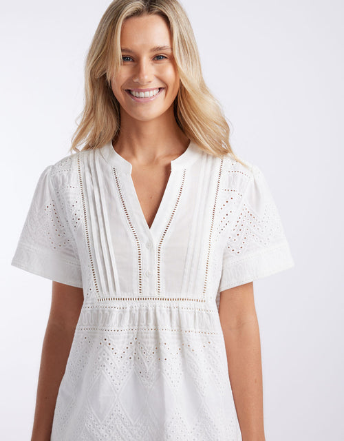 white-co-la-dolce-vita-short-sleeve-top-white-womens-clothing