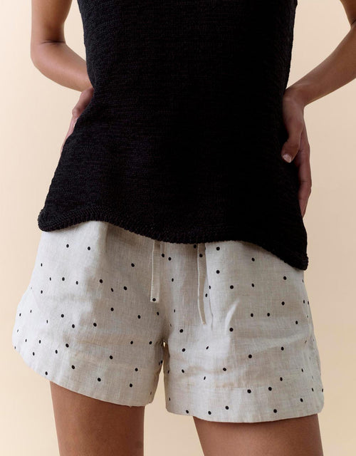 Scallop Hem Tank - Black