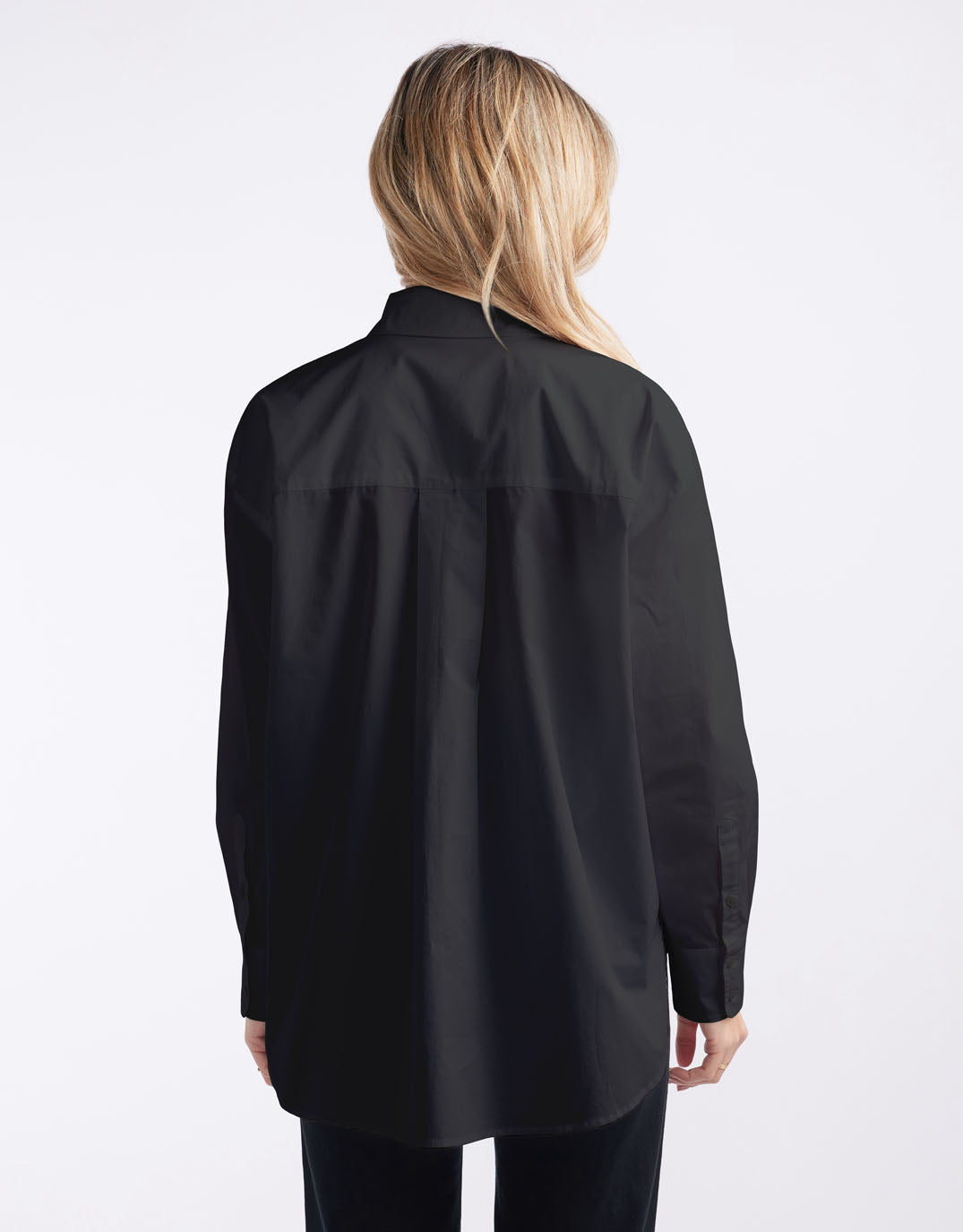 Oversized Scoop Hem Shirt - Black