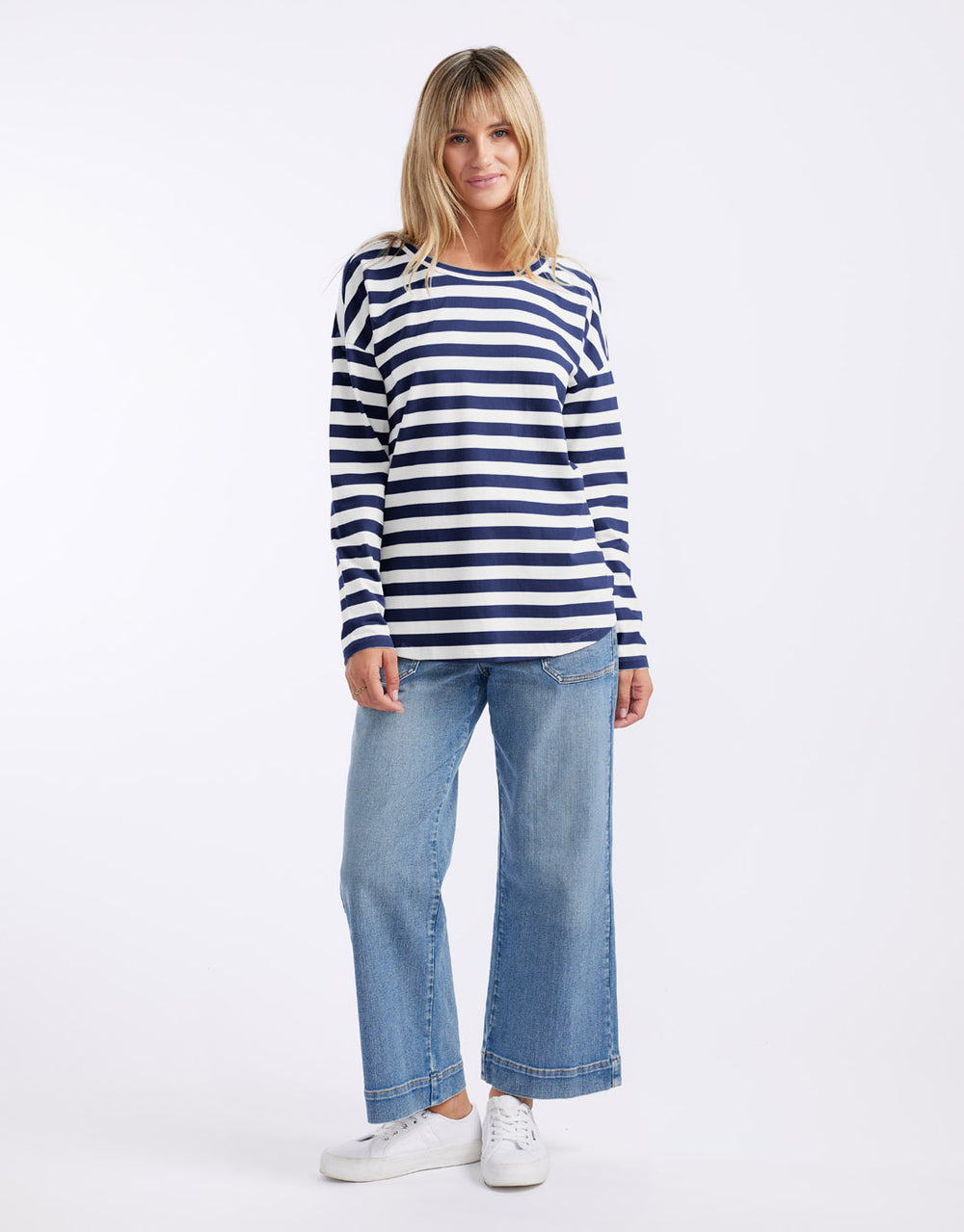 white-co-relaxed-long-sleeve-t-shirt-navy-white-womens-clothing