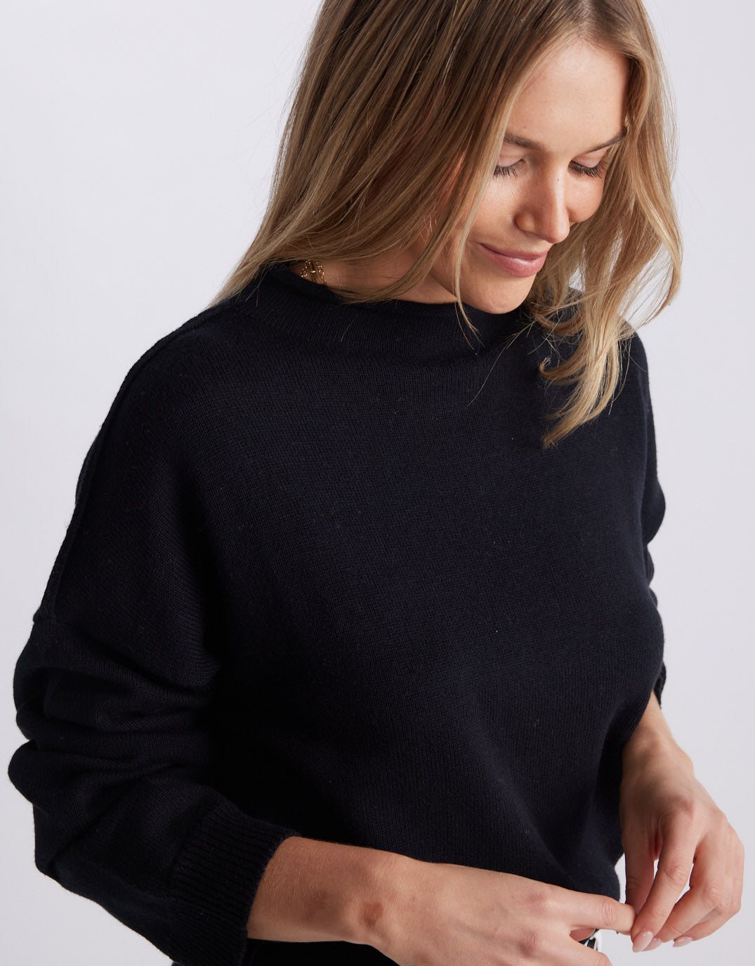 Biarritz Raw Edge Knit - Black
