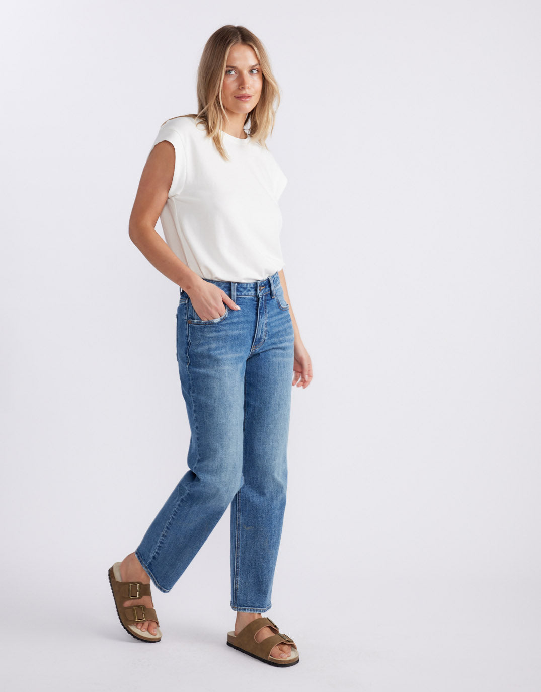 Elodie Stretch Straight Leg Jean - Mid Wash