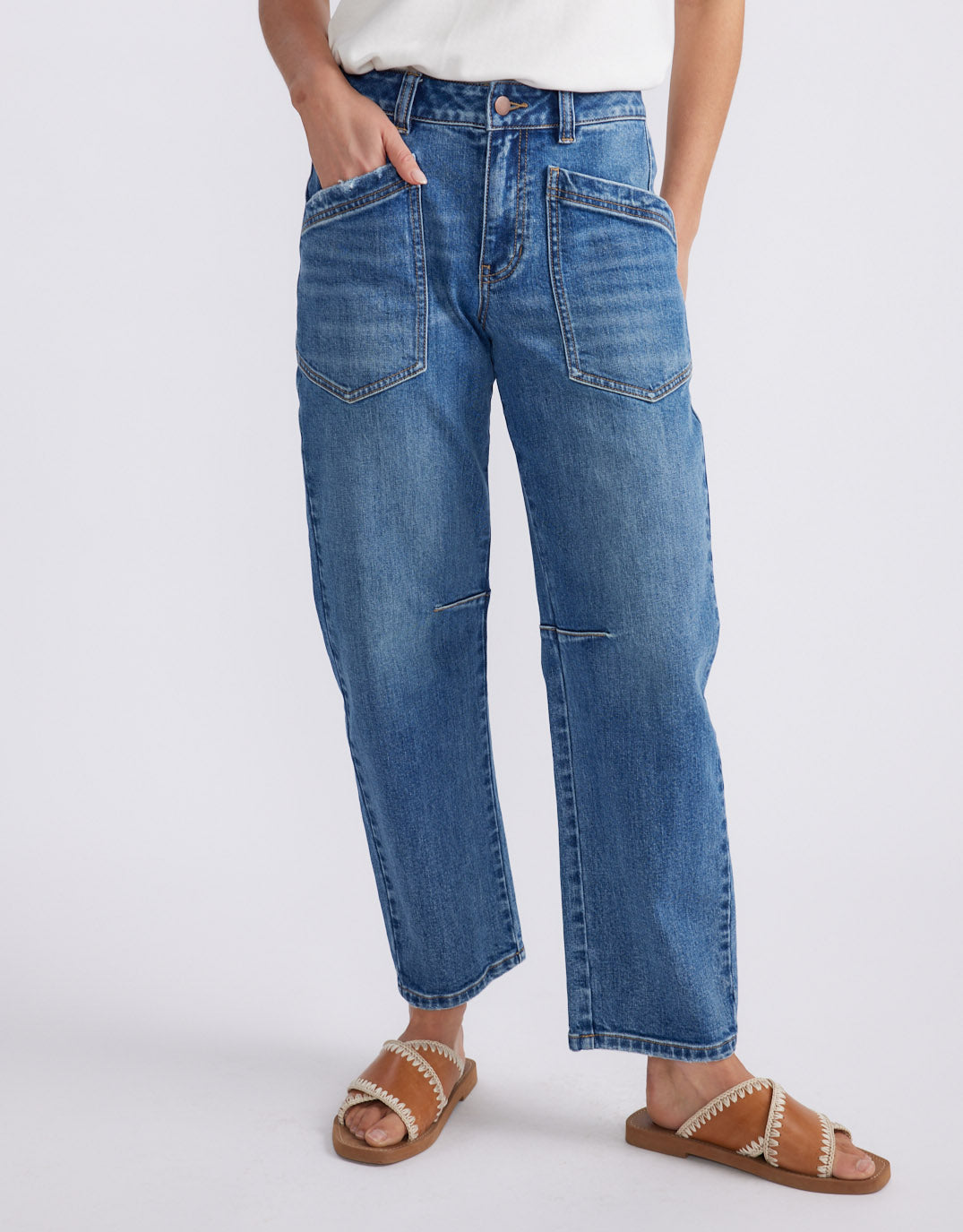 Saskia Stretch Cargo Barrel Jean - Mid Wash