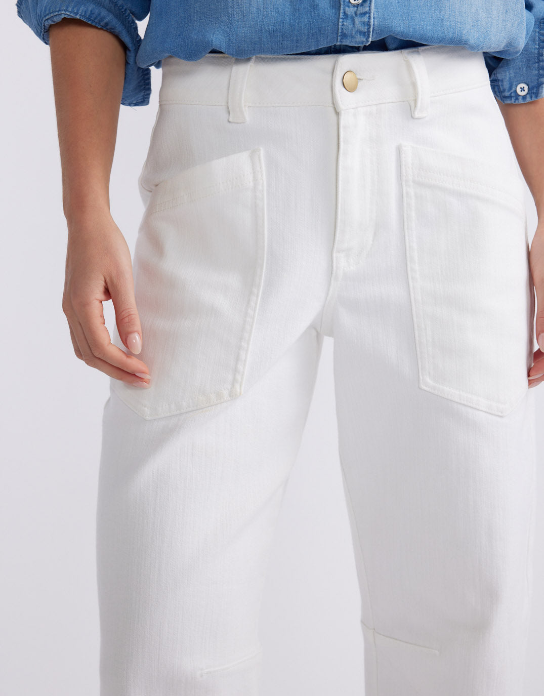 Saskia Stretch Cargo Barrel Jean - White