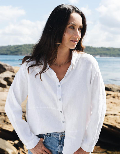 worthier-selma-linen-shirt-white-womens-clothing