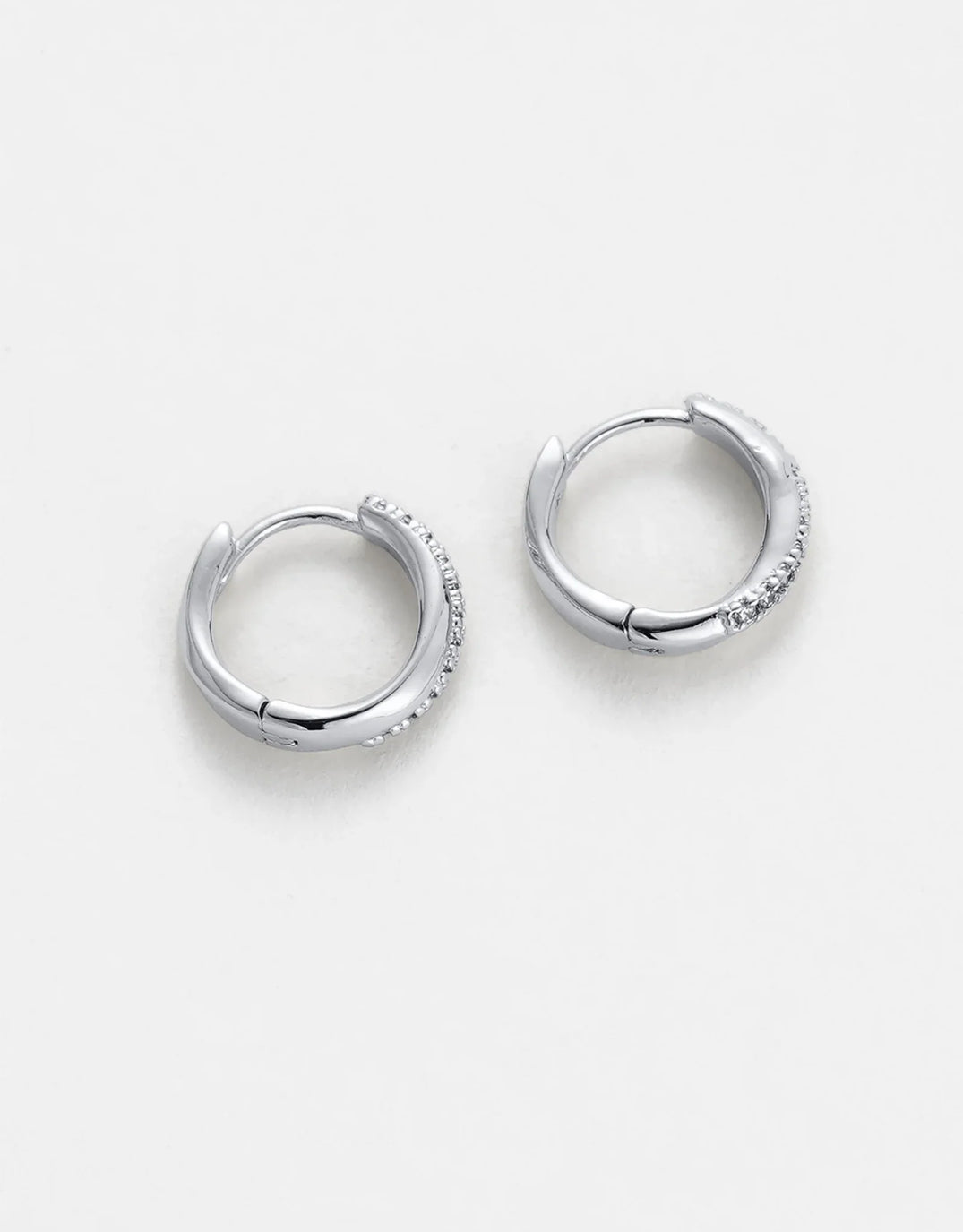 Celeste Huggie - Silver