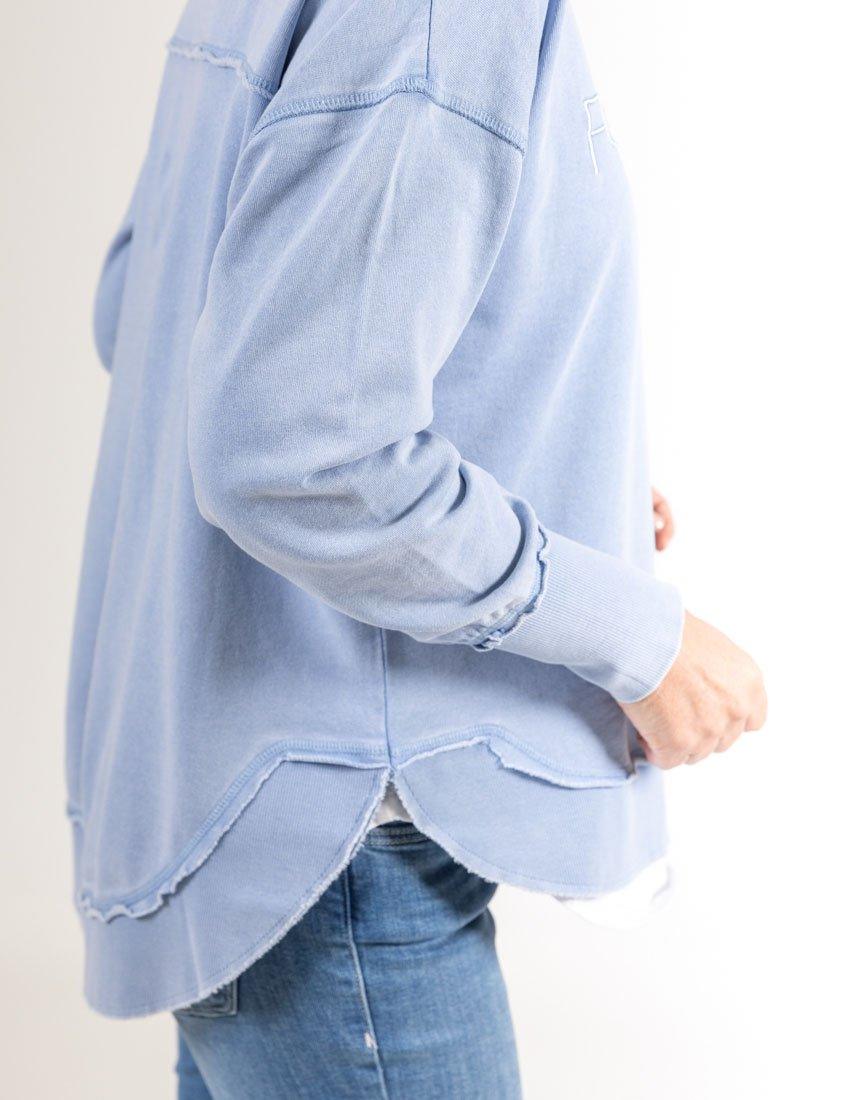 Washed Simplified Crew - Washed Light Blue Foxwood - Women's Jumper