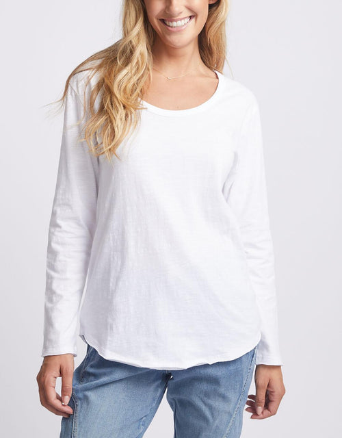 White & Co. - Original Round Neck Long Sleeve T-Shirt - White - White & Co Living Tees & Tanks