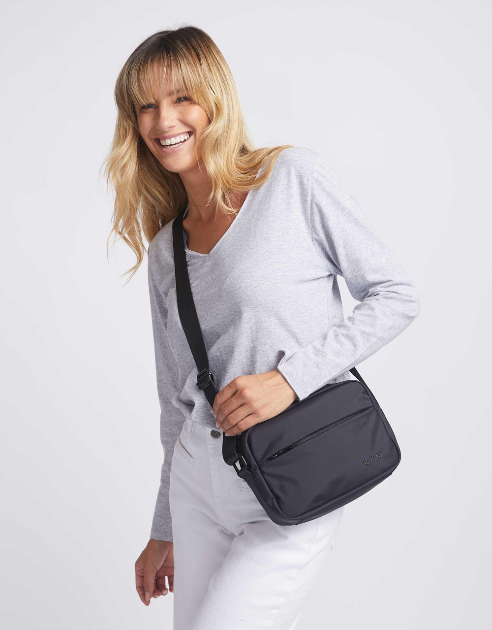 White & Co. - Wanderer Bag - Black - White & Co Living Accessories
